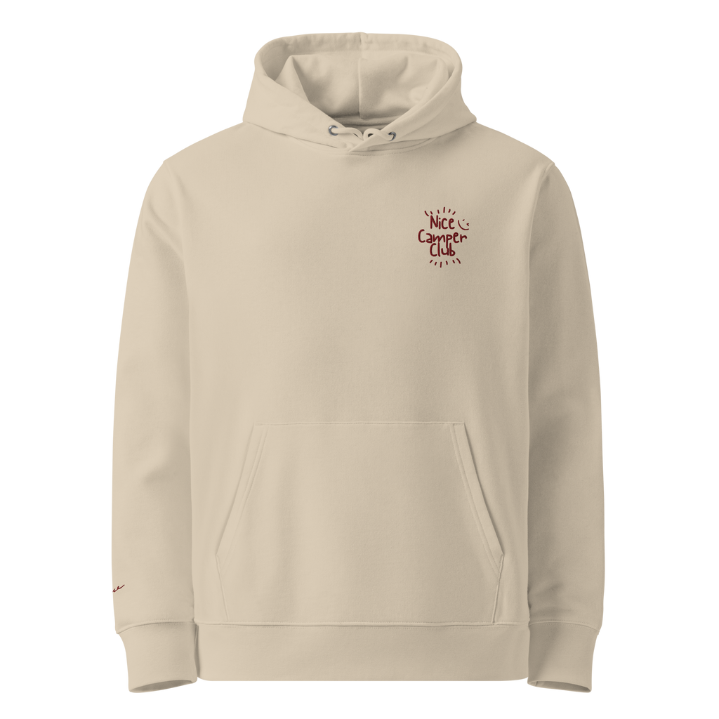 Minimalistischer Bio-Baumwolle Hoodie mit feinem Nice Camper Club Stick in edlem Maroon Weinrot von nice wave