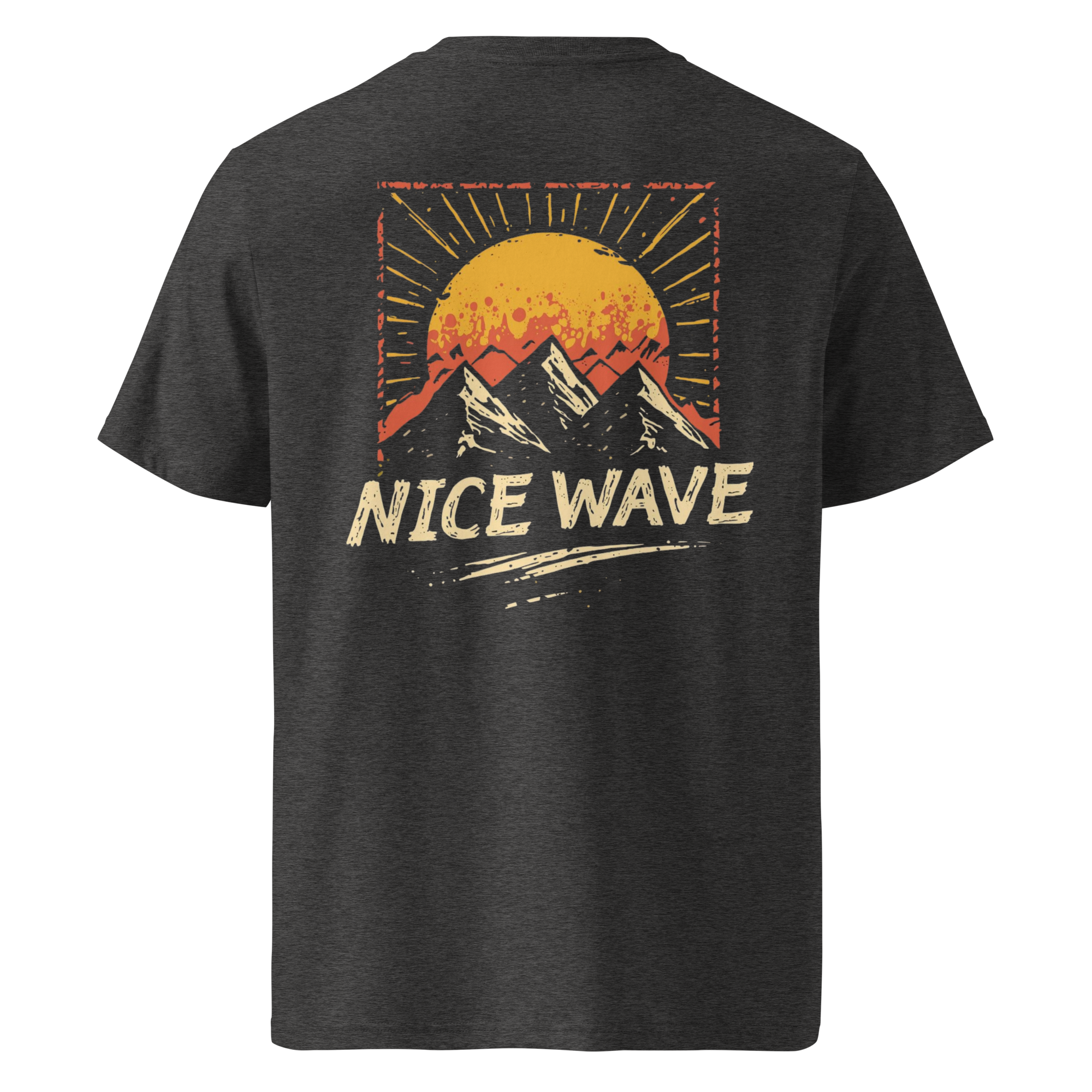 Woid & Wave Hoodie aus Bio-Baumwolle – inspiriert von bayerischem Bergwald, Freiheit und Natur. Nachhaltige Mode mit Seele.